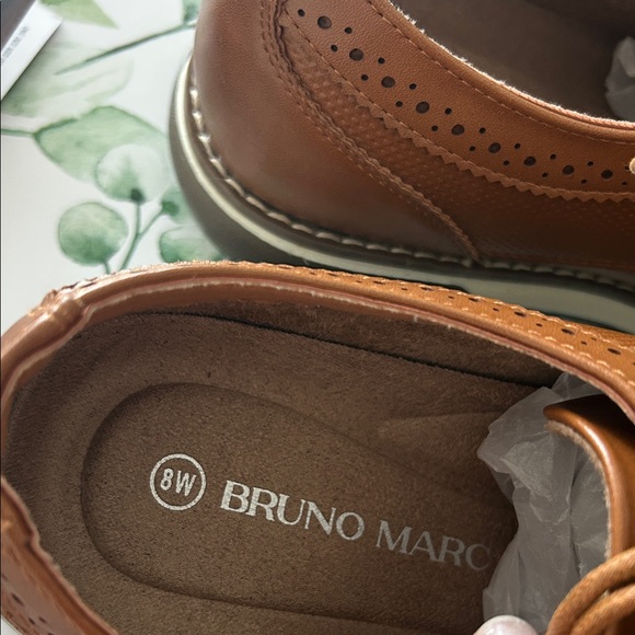 Men's Brown Dress Shoes - Picture 2 of 8